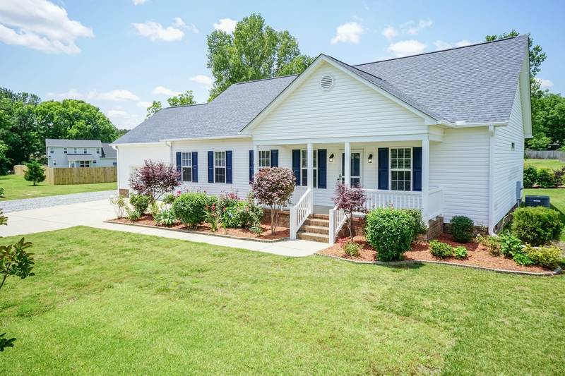 Ranch with front porch sold in North Carolina